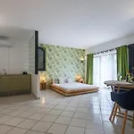 Ca' Del Viaggiatore 3* Farigliano