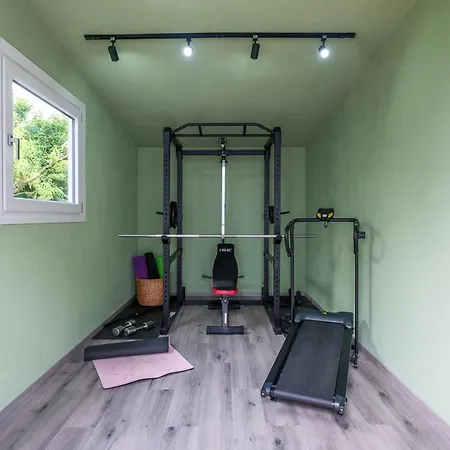 Ca' Del Viaggiatore Bed and breakfast Farigliano