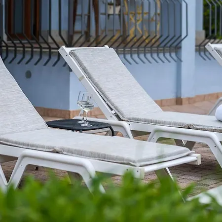 Ca' Del Viaggiatore Couette-café Farigliano