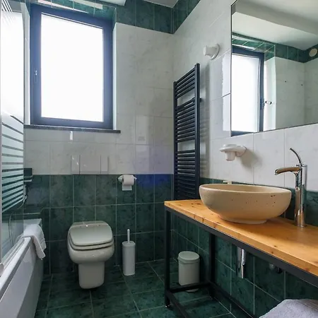 Ca' Del Viaggiatore Farigliano