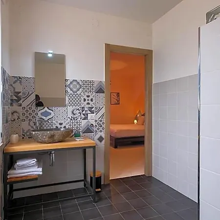Ca' Del Viaggiatore Bed & Breakfast 3*